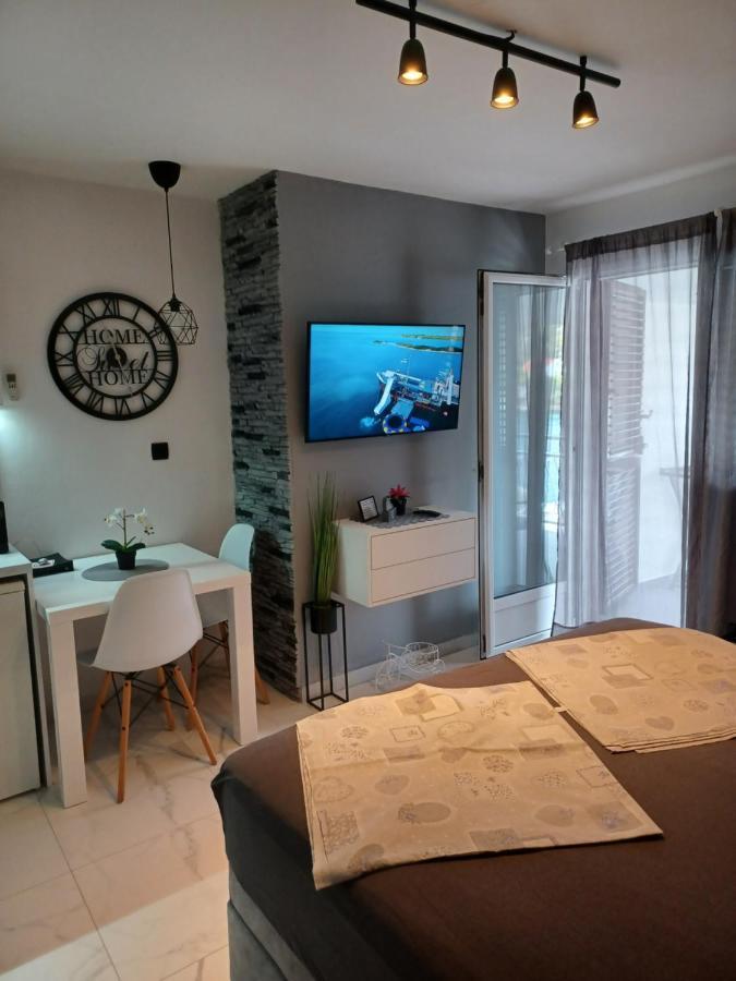 Amare Apartments Bobovisca Esterno foto