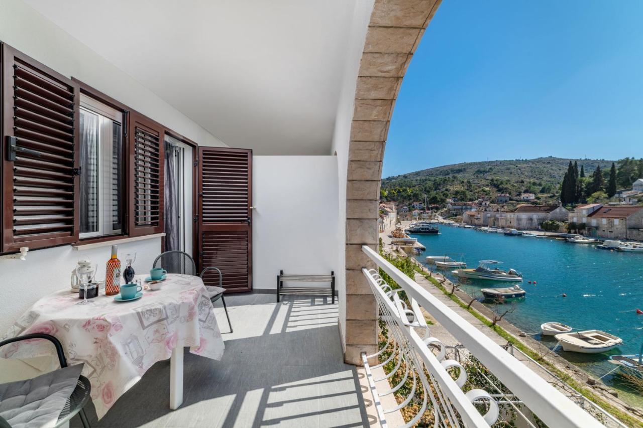 Amare Apartments Bobovisca Esterno foto